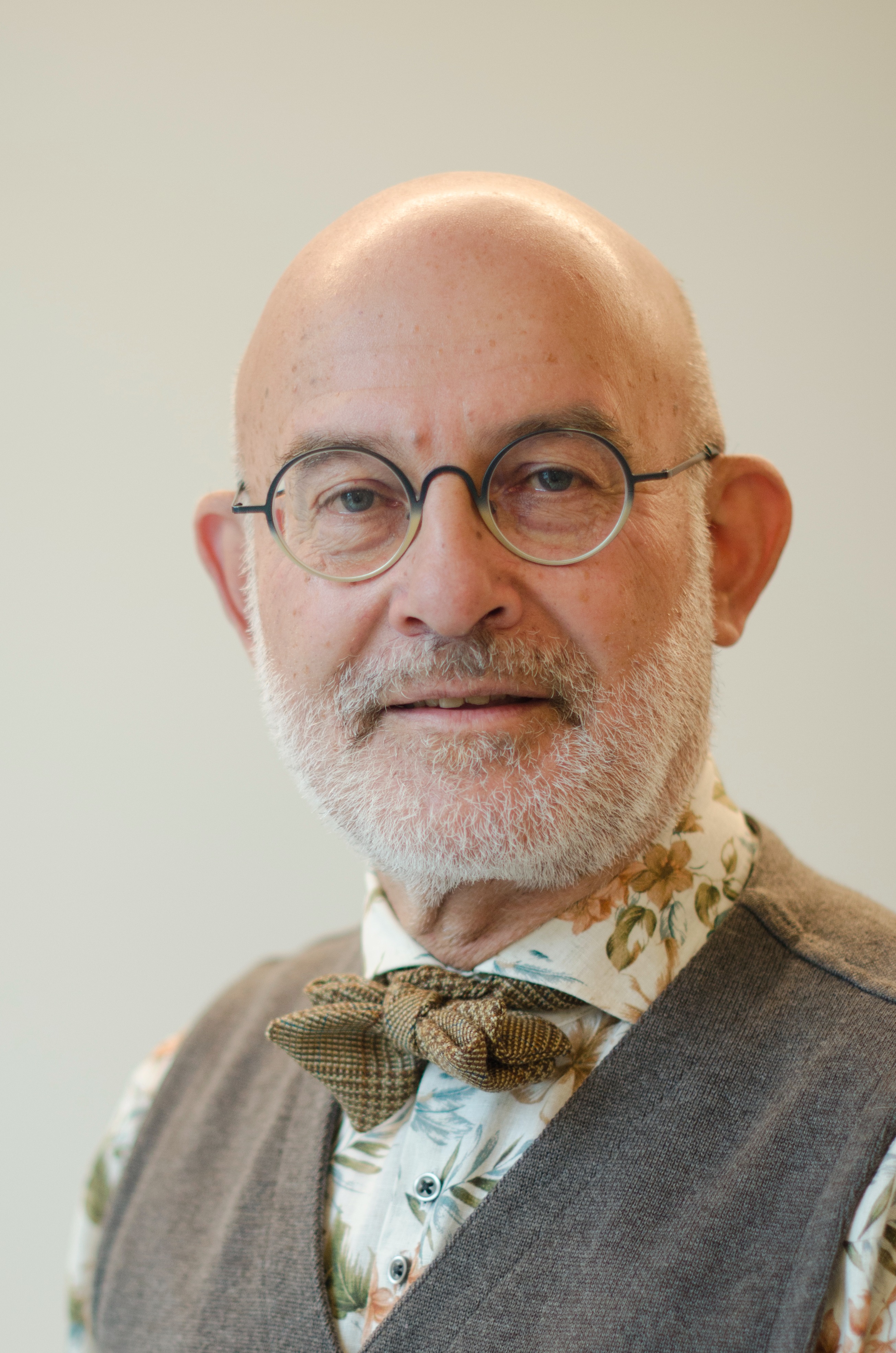 Dr. Herman Pol